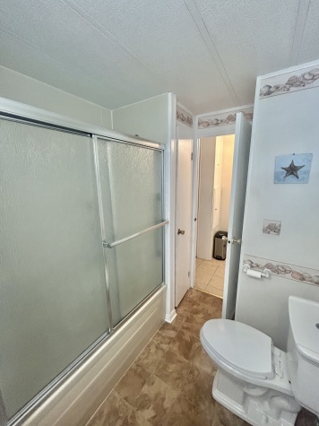 267 Coconut St, Bradenton, Florida 34207, 2 Bedrooms Bedrooms, ,2 BathroomsBathrooms,55-Plus Mobile Home,For Sale,Coconut St,4354