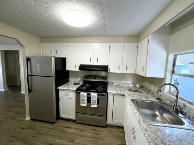 28488 US Hwy 19 N, Lot 77, Clearwater, Florida 33761, 2 Bedrooms Bedrooms, ,2 BathroomsBathrooms,55-Plus Mobile Home,For Sale,US Hwy 19 N, Lot 77,4359