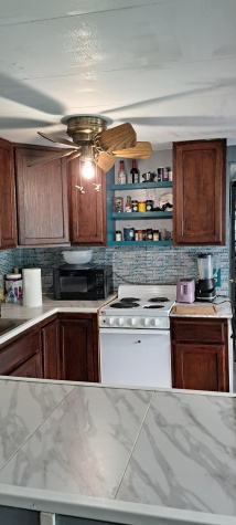 16860 US Hwy 19 N, Lot 562, Clearwater, Florida 33764, 1 Bedroom Bedrooms, ,1 BathroomBathrooms,All - Age Mobile Home,For Sale,US Hwy 19 N, Lot 562,4360