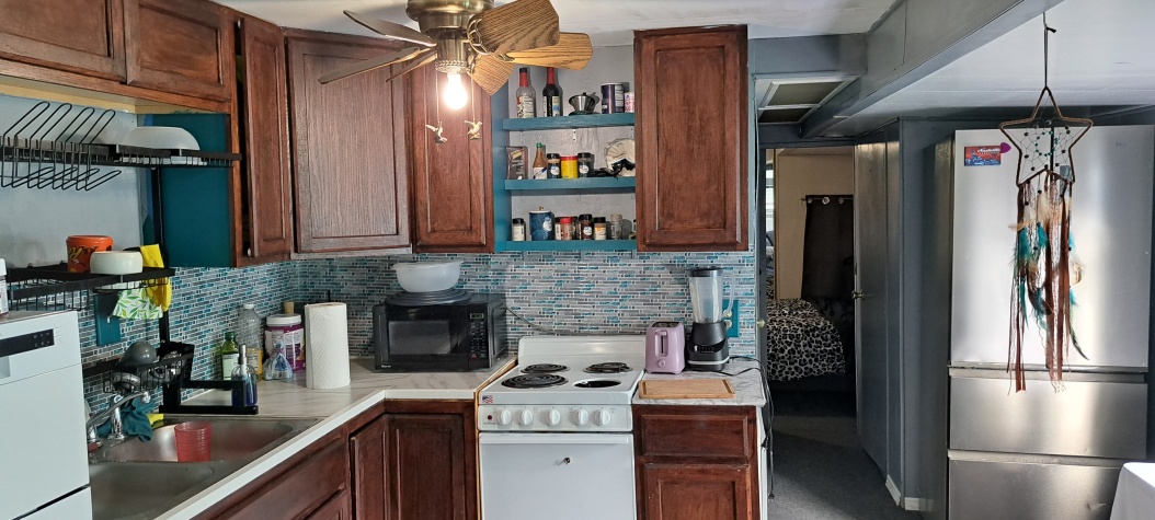 16860 US Hwy 19 N, Lot 562, Clearwater, Florida 33764, 1 Bedroom Bedrooms, ,1 BathroomBathrooms,All - Age Mobile Home,For Sale,US Hwy 19 N, Lot 562,4360