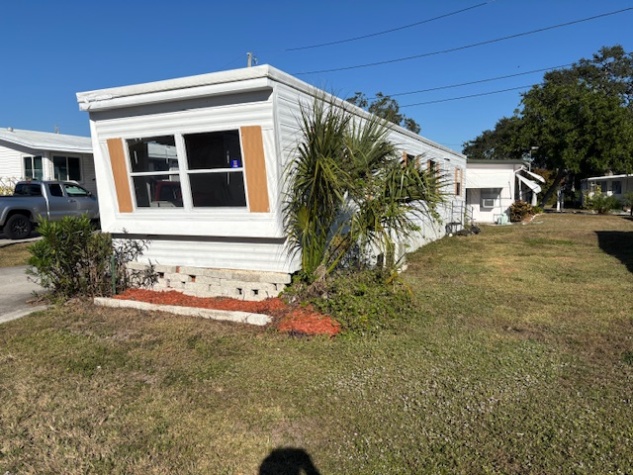 2291 Gulf to Bay Blvd, Lot 243, Clearwater, Florida 33765, 2 Bedrooms Bedrooms, ,1 BathroomBathrooms,All - Age Mobile Home,For Sale,Gulf to Bay Blvd, Lot 243,4362