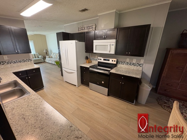 9 Red Fox Ln, Flagler Beach, Florida 32136, 2 Bedrooms Bedrooms, ,2 BathroomsBathrooms,55-Plus Mobile Home,For Sale,Red Fox Ln,4366