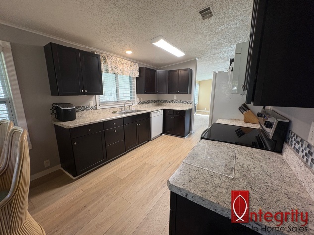 9 Red Fox Ln, Flagler Beach, Florida 32136, 2 Bedrooms Bedrooms, ,2 BathroomsBathrooms,55-Plus Mobile Home,For Sale,Red Fox Ln,4366