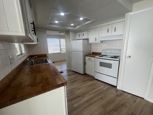 4203 Countryside Dr, Ellenton, Florida 34222, 2 Bedrooms Bedrooms, ,2 BathroomsBathrooms,55-Plus Mobile Home,For Sale,Countryside Dr,4368