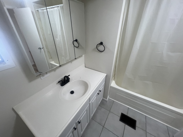 4203 Countryside Dr, Ellenton, Florida 34222, 2 Bedrooms Bedrooms, ,2 BathroomsBathrooms,55-Plus Mobile Home,For Sale,Countryside Dr,4368