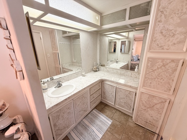 610 Whippoorwill Ln, Largo, Florida 33770, 2 Bedrooms Bedrooms, ,2 BathroomsBathrooms,55-Plus Mobile Home,For Sale,Whippoorwill Ln,4369