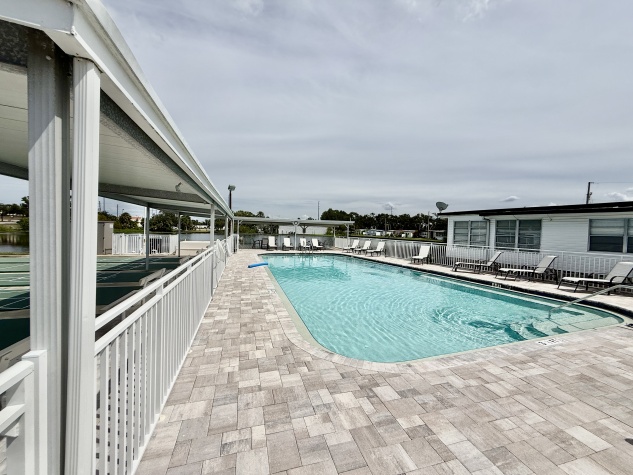 610 Whippoorwill Ln, Largo, Florida 33770, 2 Bedrooms Bedrooms, ,2 BathroomsBathrooms,55-Plus Mobile Home,For Sale,Whippoorwill Ln,4369