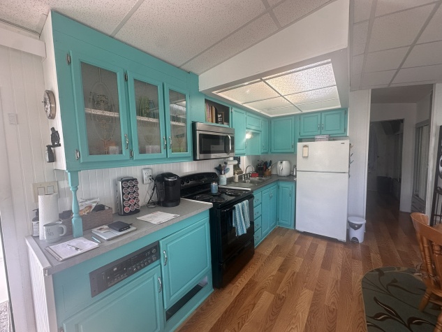 8225 Arevee Dr, Lot 332, New Port Richey, Florida 34653, 1 Bedroom Bedrooms, ,1 BathroomBathrooms,55-Plus Mobile Home,For Sale,Arevee Dr, Lot 332,4370