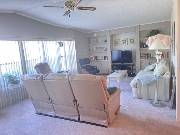 5515 Axminster Dr, Lot 254, Sarasota, Florida 34241, 2 Bedrooms Bedrooms, ,2 BathroomsBathrooms,55-Plus Mobile Home,For Sale,Axminster Dr, Lot 254,4371