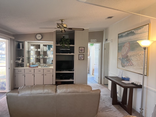 5515 Axminster Dr, Lot 254, Sarasota, Florida 34241, 2 Bedrooms Bedrooms, ,2 BathroomsBathrooms,55-Plus Mobile Home,For Sale,Axminster Dr, Lot 254,4371