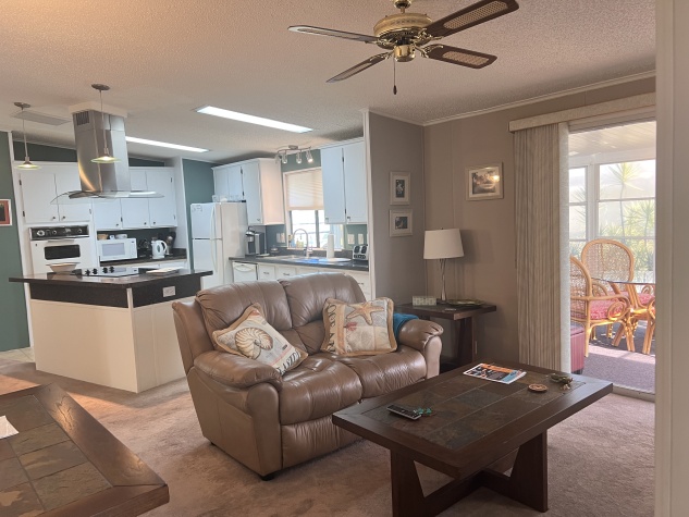 5515 Axminster Dr, Lot 254, Sarasota, Florida 34241, 2 Bedrooms Bedrooms, ,2 BathroomsBathrooms,55-Plus Mobile Home,For Sale,Axminster Dr, Lot 254,4371