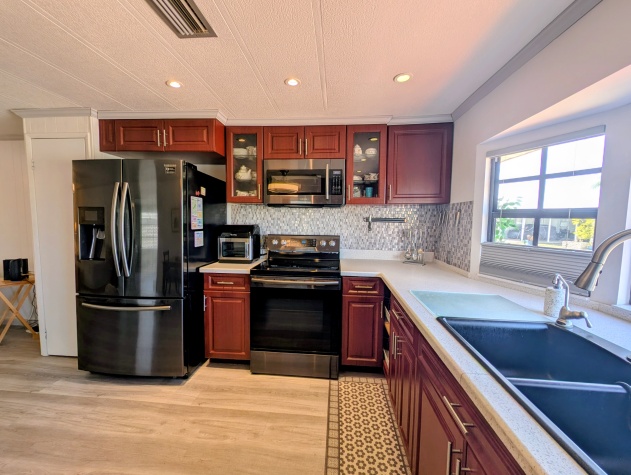 2508 Turtleback Way, Ruskin, Florida 33570, 2 Bedrooms Bedrooms, ,2 BathroomsBathrooms,55-Plus Mobile Home,For Sale,Turtleback Way,4372