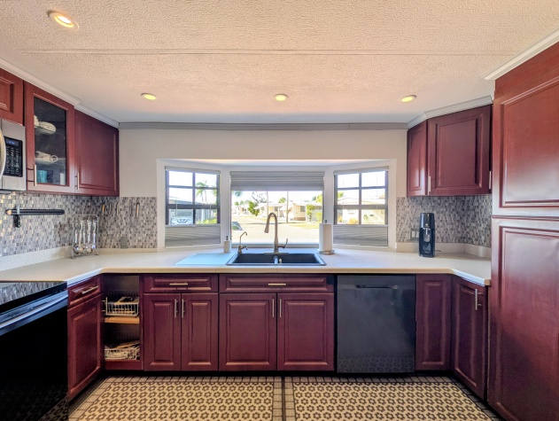 2508 Turtleback Way, Ruskin, Florida 33570, 2 Bedrooms Bedrooms, ,2 BathroomsBathrooms,55-Plus Mobile Home,For Sale,Turtleback Way,4372