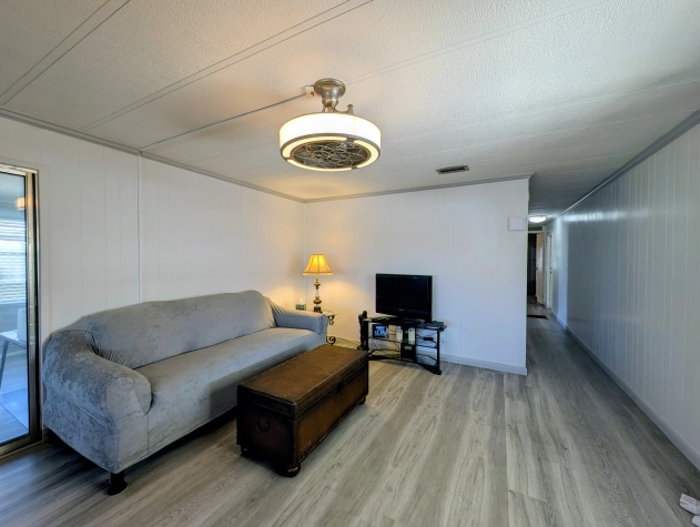 2508 Turtleback Way, Ruskin, Florida 33570, 2 Bedrooms Bedrooms, ,2 BathroomsBathrooms,55-Plus Mobile Home,For Sale,Turtleback Way,4372