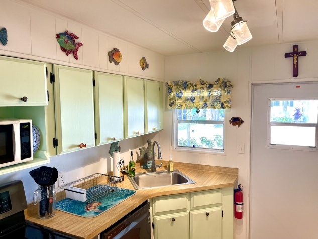 365 Tahitian Drive, Ellenton, Florida 34222, 2 Bedrooms Bedrooms, ,2 BathroomsBathrooms,55-Plus Mobile Home,For Sale,Tahitian Drive,4373