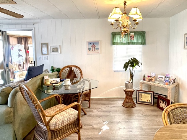 365 Tahitian Drive, Ellenton, Florida 34222, 2 Bedrooms Bedrooms, ,2 BathroomsBathrooms,55-Plus Mobile Home,For Sale,Tahitian Drive,4373