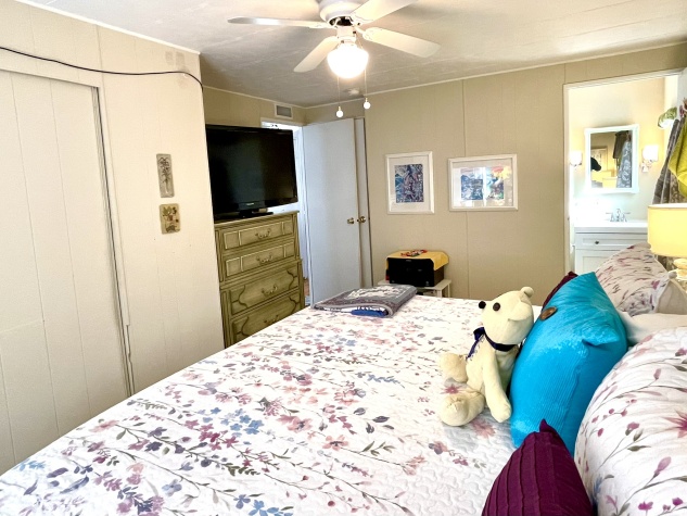 365 Tahitian Drive, Ellenton, Florida 34222, 2 Bedrooms Bedrooms, ,2 BathroomsBathrooms,55-Plus Mobile Home,For Sale,Tahitian Drive,4373