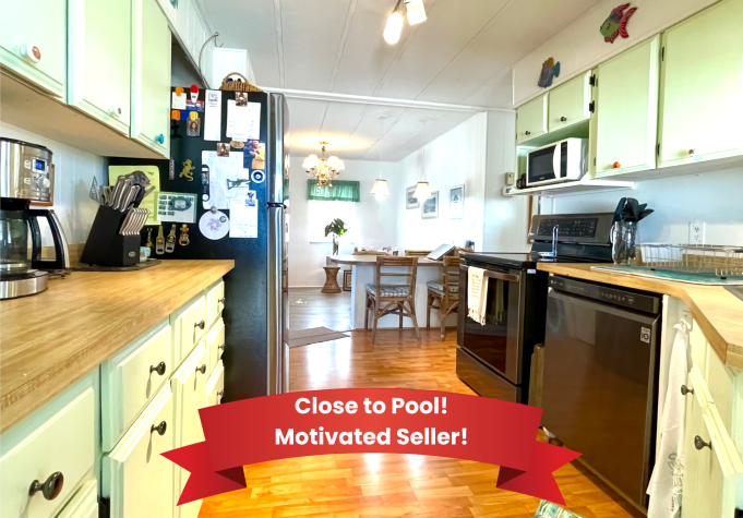 365 Tahitian Drive, Ellenton, Florida 34222, 2 Bedrooms Bedrooms, ,2 BathroomsBathrooms,55-Plus Mobile Home,For Sale,Tahitian Drive,4373