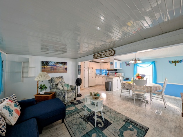 6327 Carl Shepard Dr, Ruskin, Florida 33570, 2 Bedrooms Bedrooms, ,1 BathroomBathrooms,55-Plus Mobile Home,For Sale,Carl Shepard Dr,4375