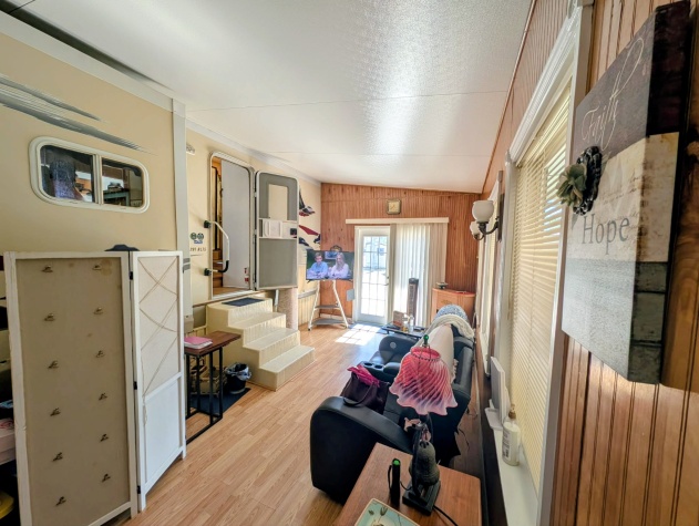 12870 E US 92, Lot E010, Dover, Florida 33527, 1 Bedroom Bedrooms, ,1 BathroomBathrooms,All - Age Mobile Home,For Sale,E US 92, Lot E010,4376