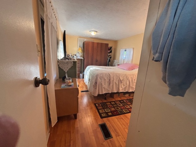 2463 Gulf to Bay Blvd, Lot 124, Clearwater, Florida 33765, 1 Bedroom Bedrooms, ,1 BathroomBathrooms,55-Plus Mobile Home,For Sale,Gulf to Bay Blvd, Lot 124,4380