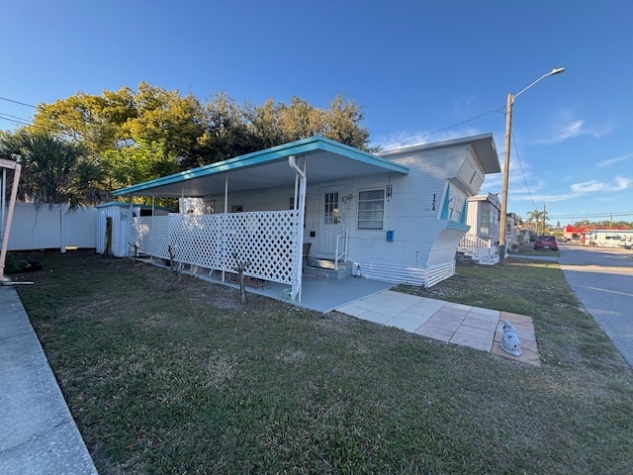 2463 Gulf to Bay Blvd, Lot 124, Clearwater, Florida 33765, 1 Bedroom Bedrooms, ,1 BathroomBathrooms,55-Plus Mobile Home,For Sale,Gulf to Bay Blvd, Lot 124,4380
