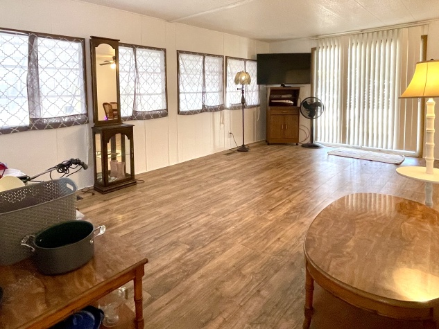 101 Holland St, Ellenton, Florida 34222, 2 Bedrooms Bedrooms, ,2 BathroomsBathrooms,55-Plus Mobile Home,For Sale,Holland St,4381