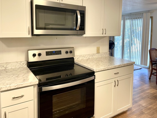 101 Holland St, Ellenton, Florida 34222, 2 Bedrooms Bedrooms, ,2 BathroomsBathrooms,55-Plus Mobile Home,For Sale,Holland St,4381