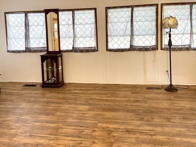 101 Holland St, Ellenton, Florida 34222, 2 Bedrooms Bedrooms, ,2 BathroomsBathrooms,55-Plus Mobile Home,For Sale,Holland St,4381