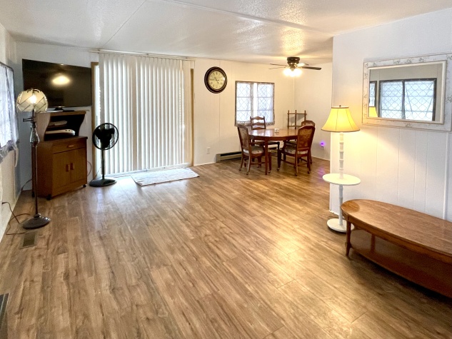 101 Holland St, Ellenton, Florida 34222, 2 Bedrooms Bedrooms, ,2 BathroomsBathrooms,55-Plus Mobile Home,For Sale,Holland St,4381