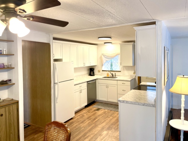 101 Holland St, Ellenton, Florida 34222, 2 Bedrooms Bedrooms, ,2 BathroomsBathrooms,55-Plus Mobile Home,For Sale,Holland St,4381