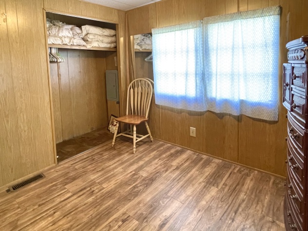 101 Holland St, Ellenton, Florida 34222, 2 Bedrooms Bedrooms, ,2 BathroomsBathrooms,55-Plus Mobile Home,For Sale,Holland St,4381