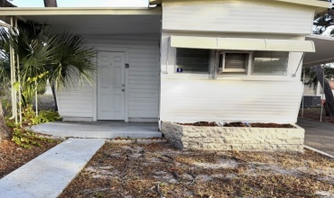 20000 US Hwy 19 N, Lot 612, Clearwater, Florida 33764, 2 Bedrooms Bedrooms, ,2 BathroomsBathrooms,55-Plus Mobile Home,For Sale,US Hwy 19 N, Lot 612,4383
