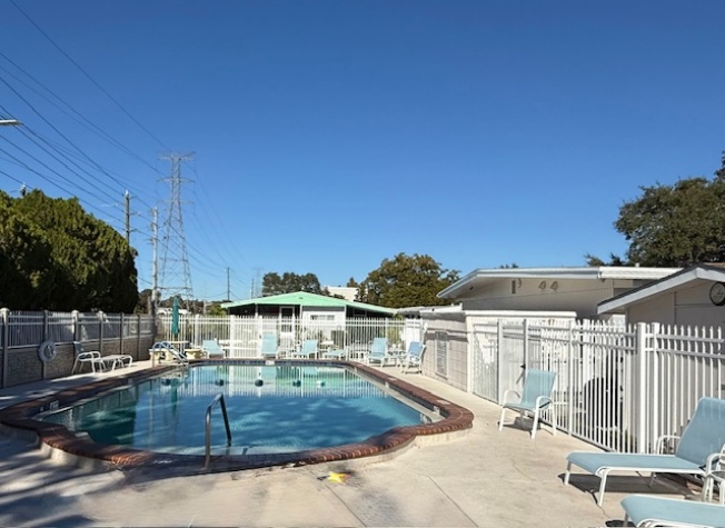 20000 US Hwy 19 N, Lot 610, Clearwater, Florida 33764, 2 Bedrooms Bedrooms, ,1 BathroomBathrooms,55-Plus Mobile Home,For Sale,US Hwy 19 N, Lot 610,4384