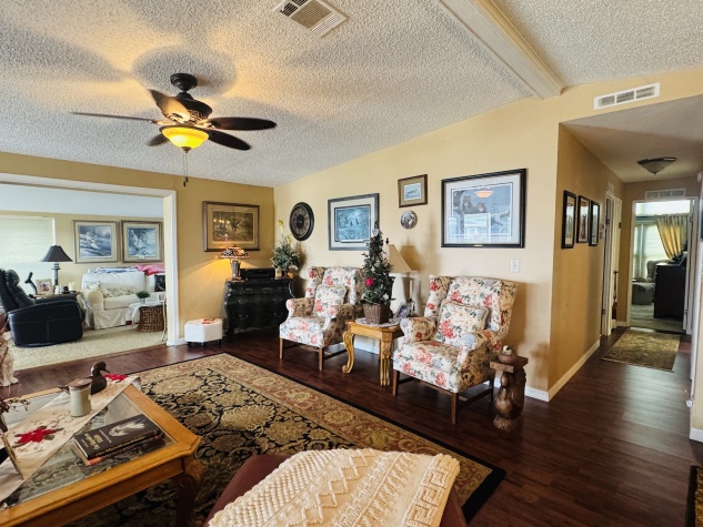 3716 Buena Vista Way South, Ellenton, Florida 34222, 2 Bedrooms Bedrooms, ,2 BathroomsBathrooms,55-Plus Mobile Home,For Sale,Buena Vista Way South,4387