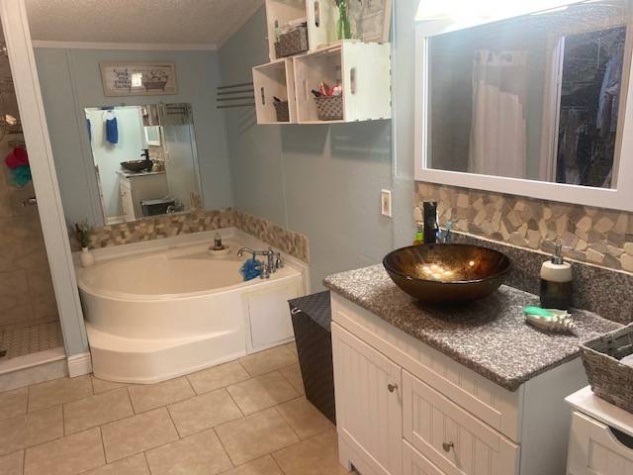 14264 Acorn Ridge Drive, Orlando, Florida 32828, 3 Bedrooms Bedrooms, ,2 BathroomsBathrooms,All - Age Mobile Home,For Sale,Acorn Ridge Drive,4389