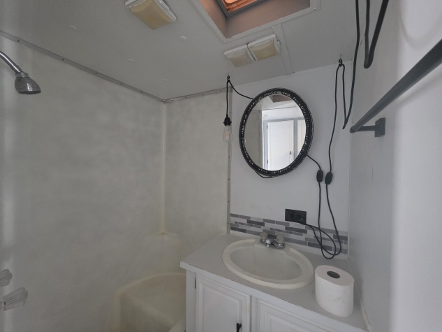 1009 Orange Ave, Lot 87, Davenport, Florida 33897, 1 Bedroom Bedrooms, ,1 BathroomBathrooms,All - Age Mobile Home,For Sale,Orange Ave, Lot 87,4390