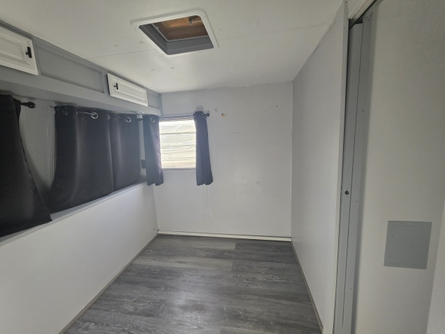1009 Orange Ave, Lot 87, Davenport, Florida 33897, 1 Bedroom Bedrooms, ,1 BathroomBathrooms,All - Age Mobile Home,For Sale,Orange Ave, Lot 87,4390
