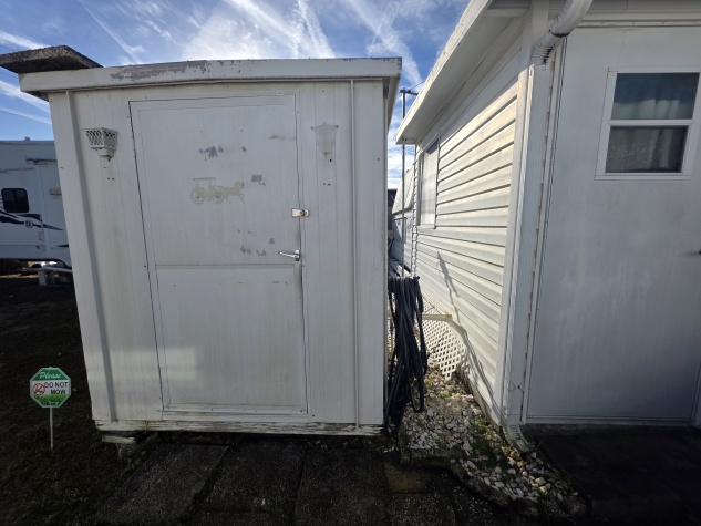 1009 Orange Ave, Lot 87, Davenport, Florida 33897, 1 Bedroom Bedrooms, ,1 BathroomBathrooms,All - Age Mobile Home,For Sale,Orange Ave, Lot 87,4390