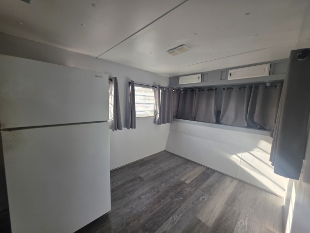 1009 Orange Ave, Lot 87, Davenport, Florida 33897, 1 Bedroom Bedrooms, ,1 BathroomBathrooms,All - Age Mobile Home,For Sale,Orange Ave, Lot 87,4390