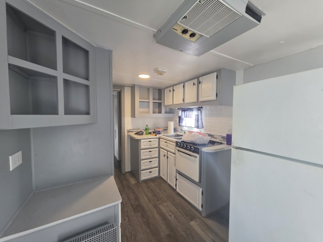 1009 Orange Ave, Lot 87, Davenport, Florida 33897, 1 Bedroom Bedrooms, ,1 BathroomBathrooms,All - Age Mobile Home,For Sale,Orange Ave, Lot 87,4390