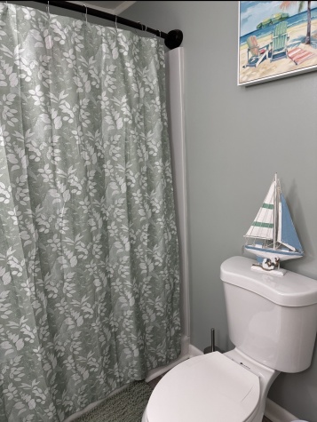 6515 15th St E, Lot H20, Sarasota, Florida 34243, 2 Bedrooms Bedrooms, ,2 BathroomsBathrooms,55-Plus Mobile Home,For Rent,15th St E, Lot H20,4392