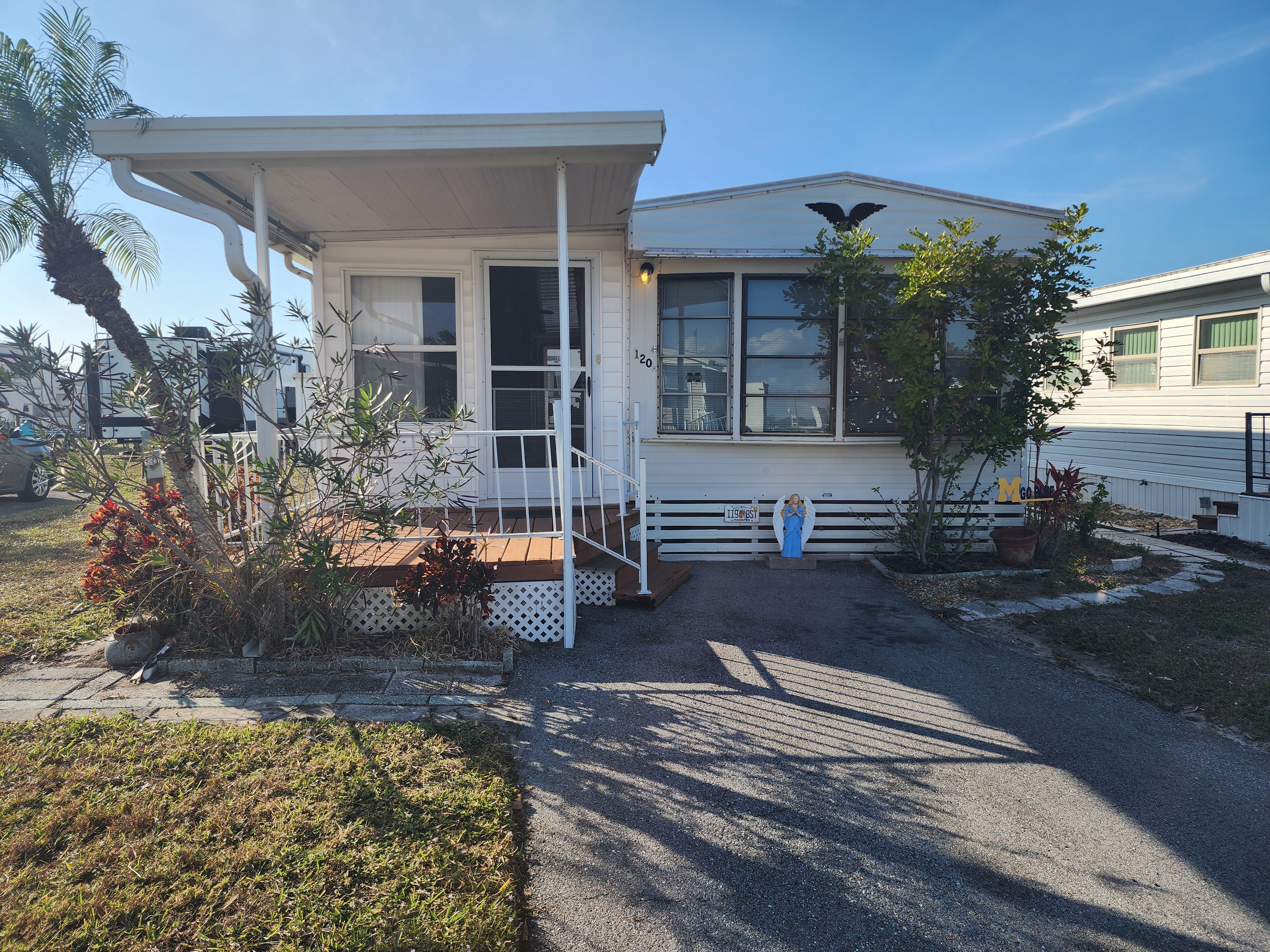 8615 Bayshore Rd, Lot 120, Palmetto, Florida 34221, 1 Bedroom Bedrooms, ,1 BathroomBathrooms,55-Plus Mobile Home,For Sale,Bayshore Rd, Lot 120,4404