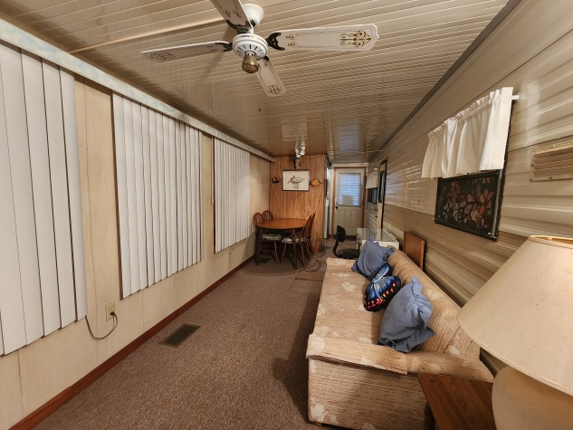 8615 Bayshore Rd, Lot 120, Palmetto, Florida 34221, 1 Bedroom Bedrooms, ,1 BathroomBathrooms,55-Plus Mobile Home,For Sale,Bayshore Rd, Lot 120,4404