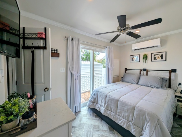 2206 Chaney Dr, Lot 551, Ruskin, Florida 33570, 1 Bedroom Bedrooms, ,1 BathroomBathrooms,55-Plus Mobile Home,For Sale,Chaney Dr, Lot 551,4406