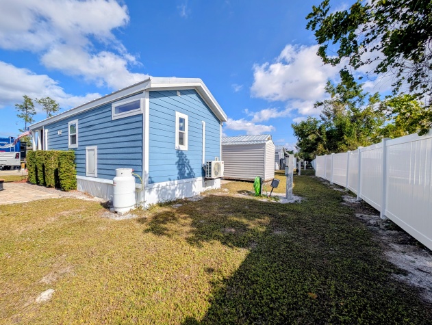 2206 Chaney Dr, Lot 551, Ruskin, Florida 33570, 1 Bedroom Bedrooms, ,1 BathroomBathrooms,55-Plus Mobile Home,For Sale,Chaney Dr, Lot 551,4406