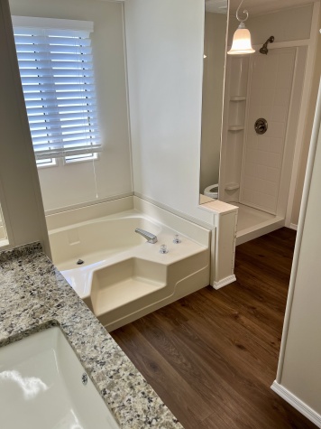 5700 Bayshore Rd, Lot 538, Palmetto, Florida 34221, 2 Bedrooms Bedrooms, ,2 BathroomsBathrooms,55-Plus Mobile Home,For Sale,Bayshore Rd, Lot 538,4412