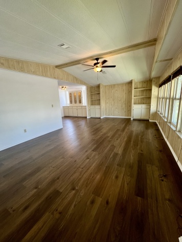 5700 Bayshore Rd, Lot 538, Palmetto, Florida 34221, 2 Bedrooms Bedrooms, ,2 BathroomsBathrooms,55-Plus Mobile Home,For Sale,Bayshore Rd, Lot 538,4412