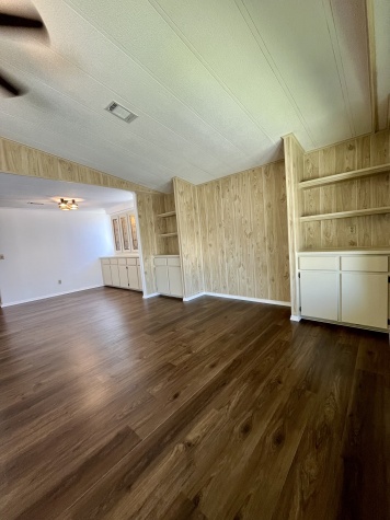 5700 Bayshore Rd, Lot 538, Palmetto, Florida 34221, 2 Bedrooms Bedrooms, ,2 BathroomsBathrooms,55-Plus Mobile Home,For Sale,Bayshore Rd, Lot 538,4412