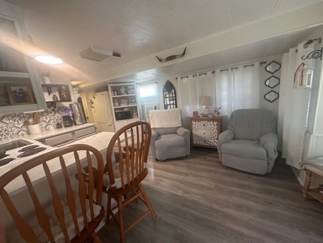 8225 Arevee Dr, Lot 462, New Port Richey, Florida 34653, 1 Bedroom Bedrooms, ,1 BathroomBathrooms,55-Plus Mobile Home,For Sale,Arevee Dr, Lot 462,4414